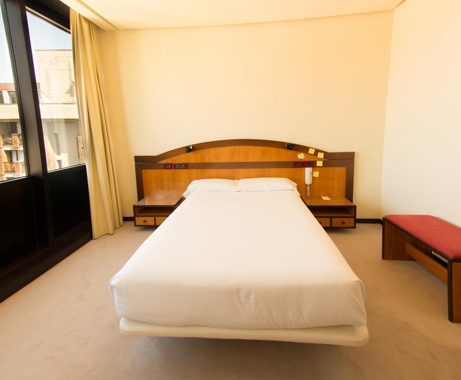 New Hotel Oviedo Camera foto