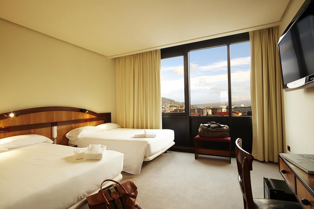 New Hotel Oviedo Esterno foto