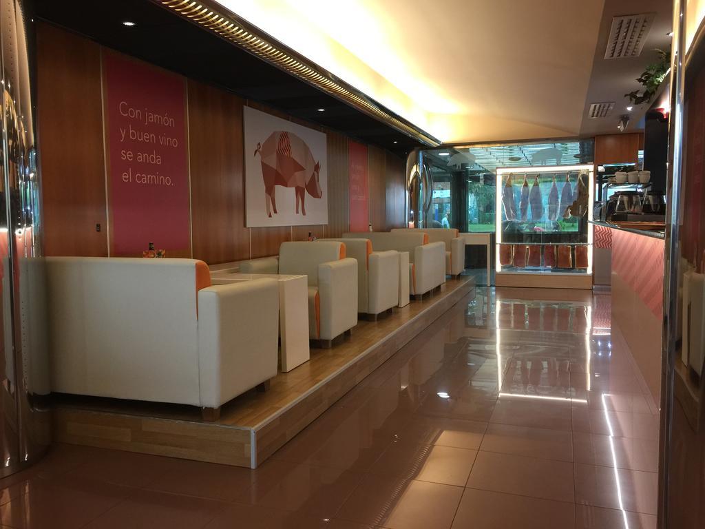 New Hotel Oviedo Esterno foto